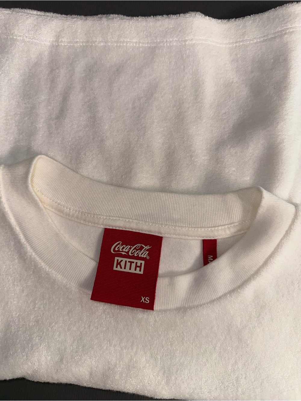 Coca-Cola x Kith White Tee with Red Logo Tag - Picture 4 of 4